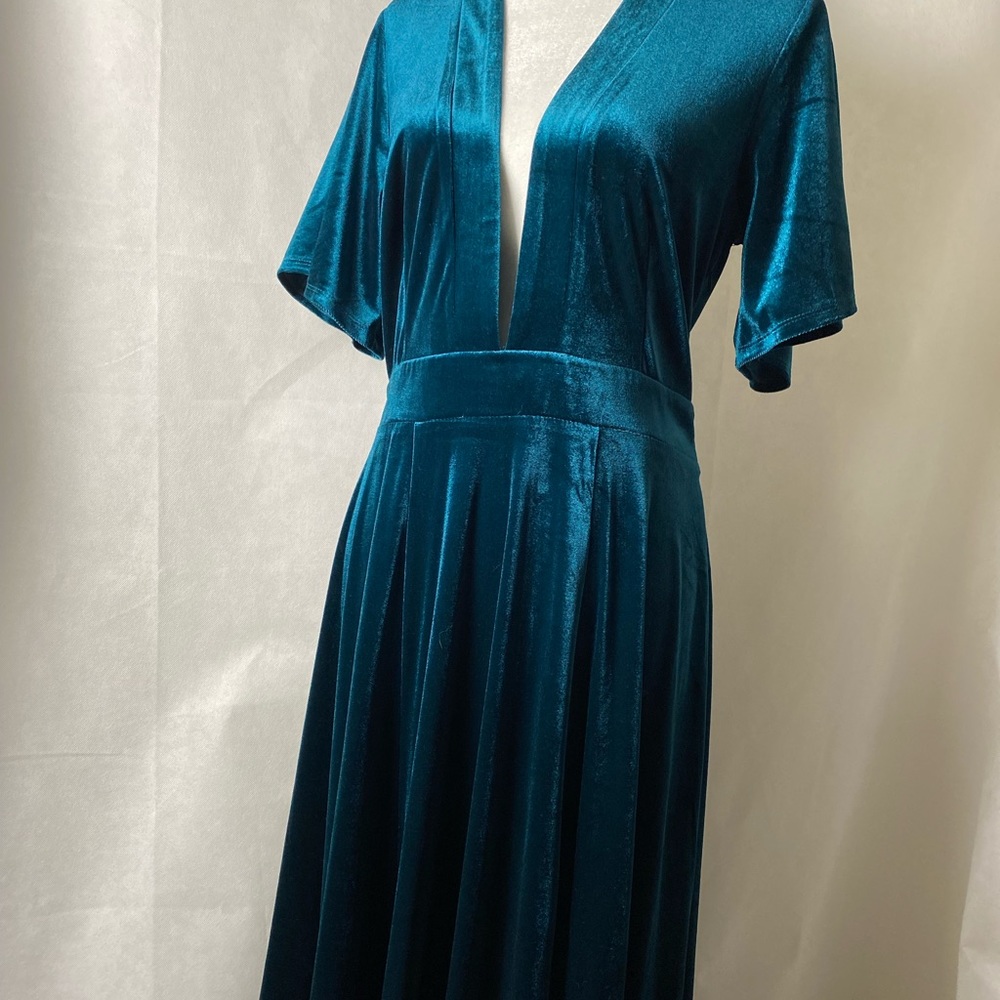 ON THE ROAD full length velvet dress.
